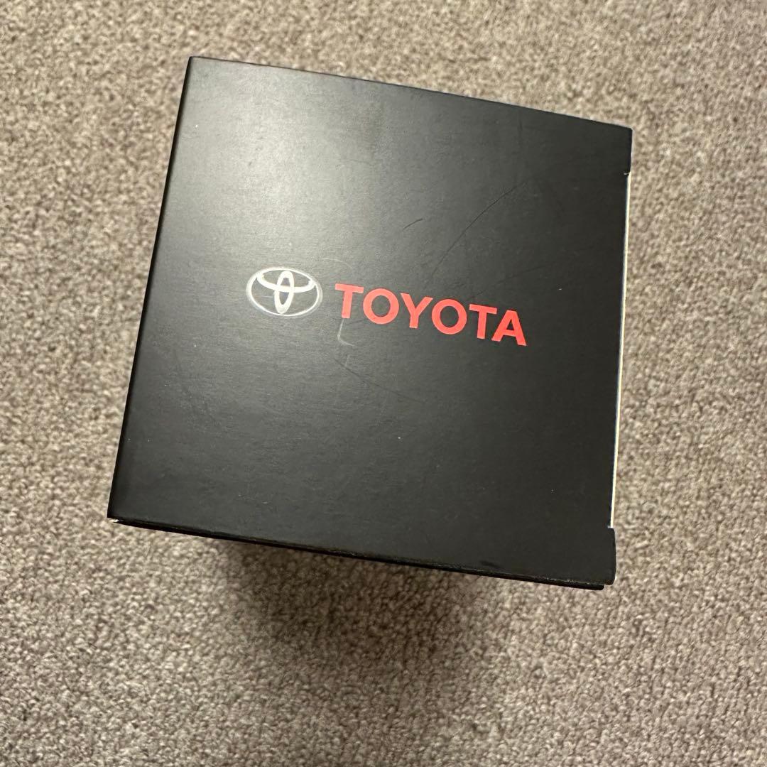 トヨタ ハリアー カラーサンプル