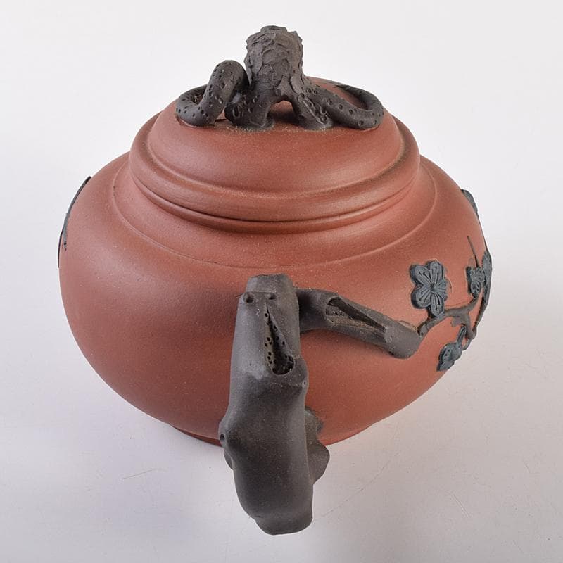 中国　紫砂　朱泥　貼松竹梅文　急須　茶壷　在銘　C　R7568