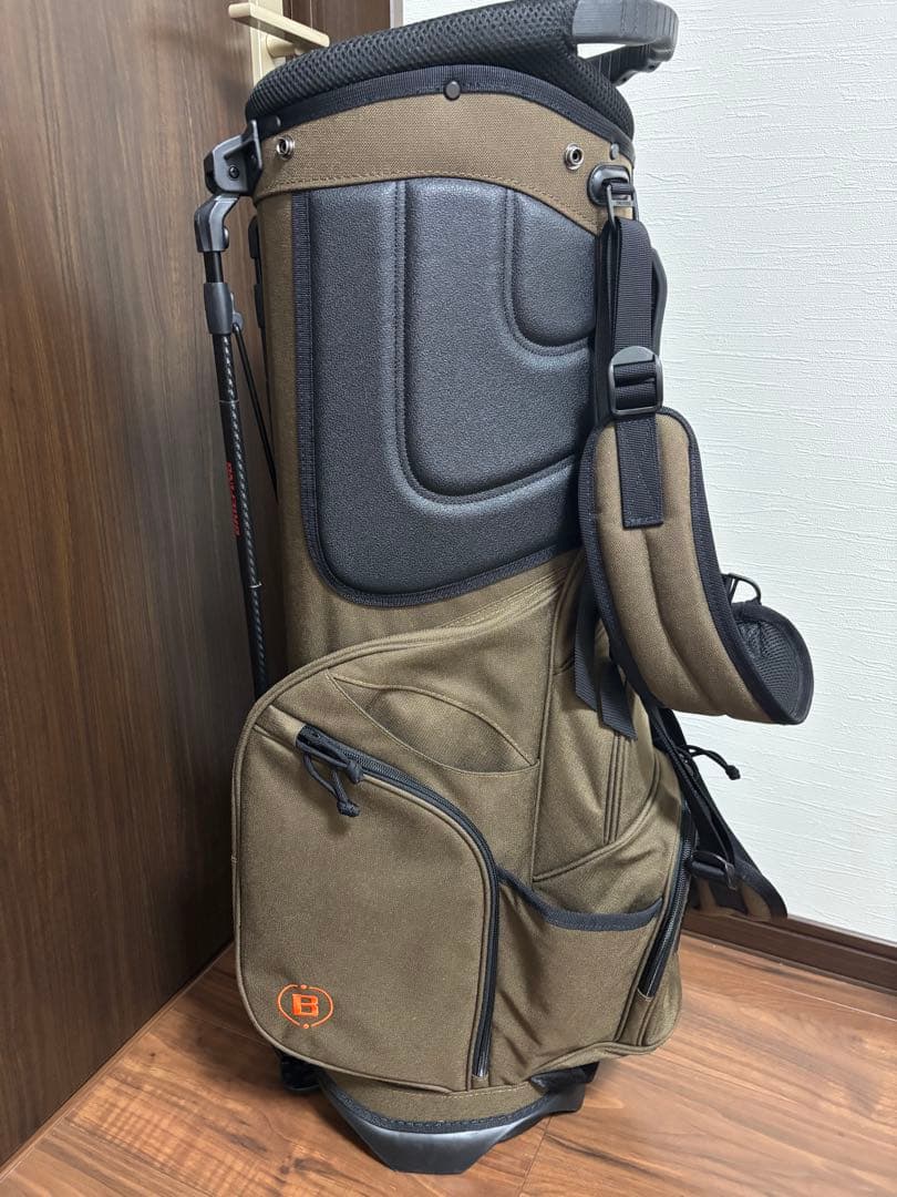 希少　限定　ブリーフィング　キャディバッグ オッシュマンズ　ヘッドカバー付き