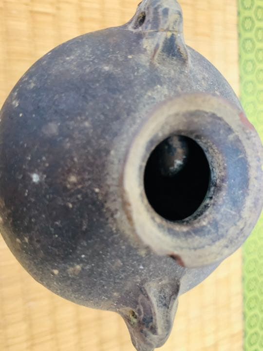 12から13世紀　中国　黒高麗　神獣首瓶