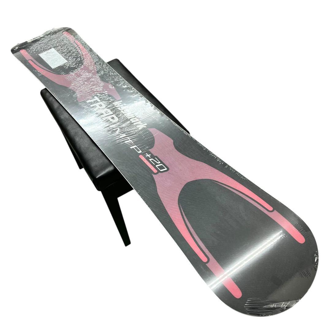 【新品未使用】kissmark REAL TRAP 160cm スノーボード