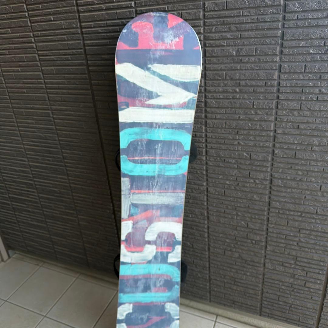 BURTON CUTOMキャンバー154cm ビンディング、カバー2個付き