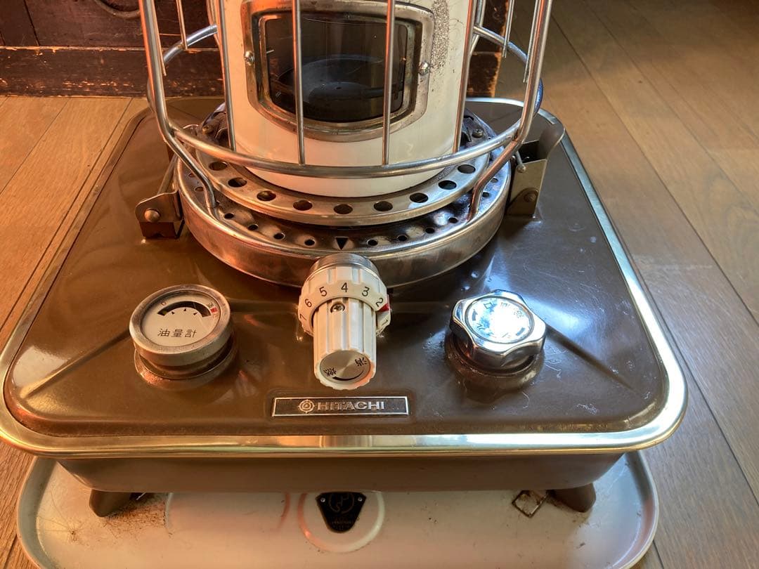 HITACHI 日立石油ストーブ　ヴィンテージストーブ　レアカラー