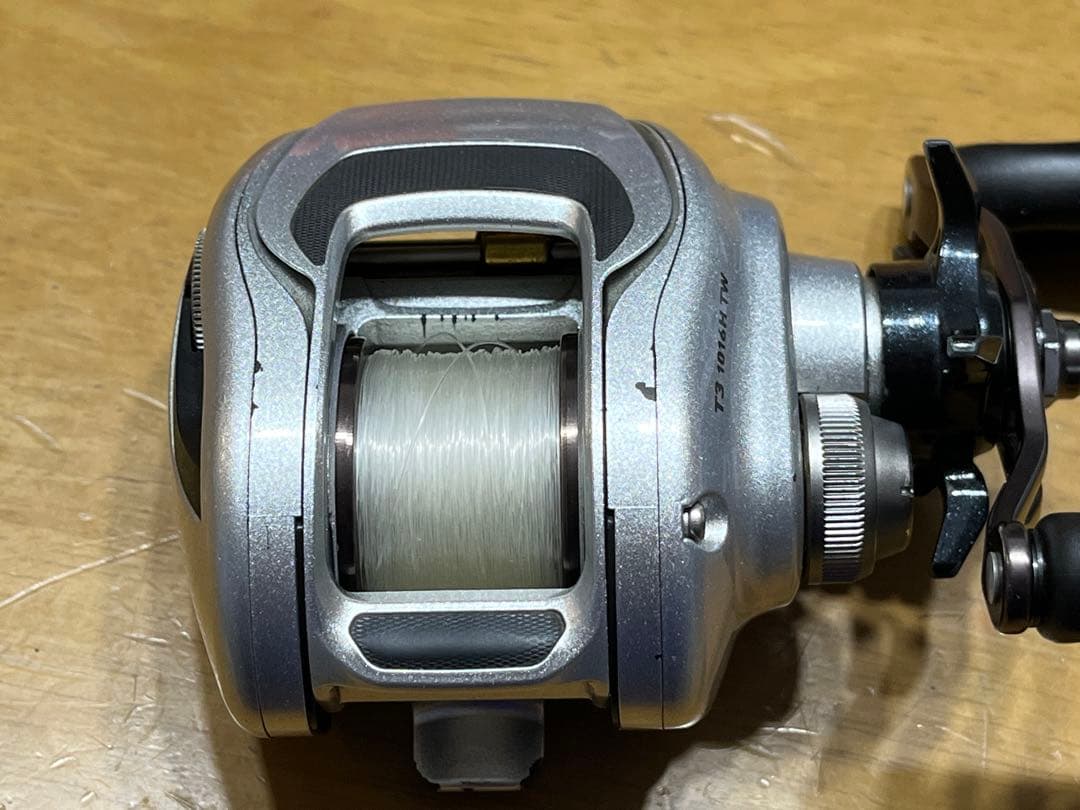 T3 1016H ダイワ　ベイトリール