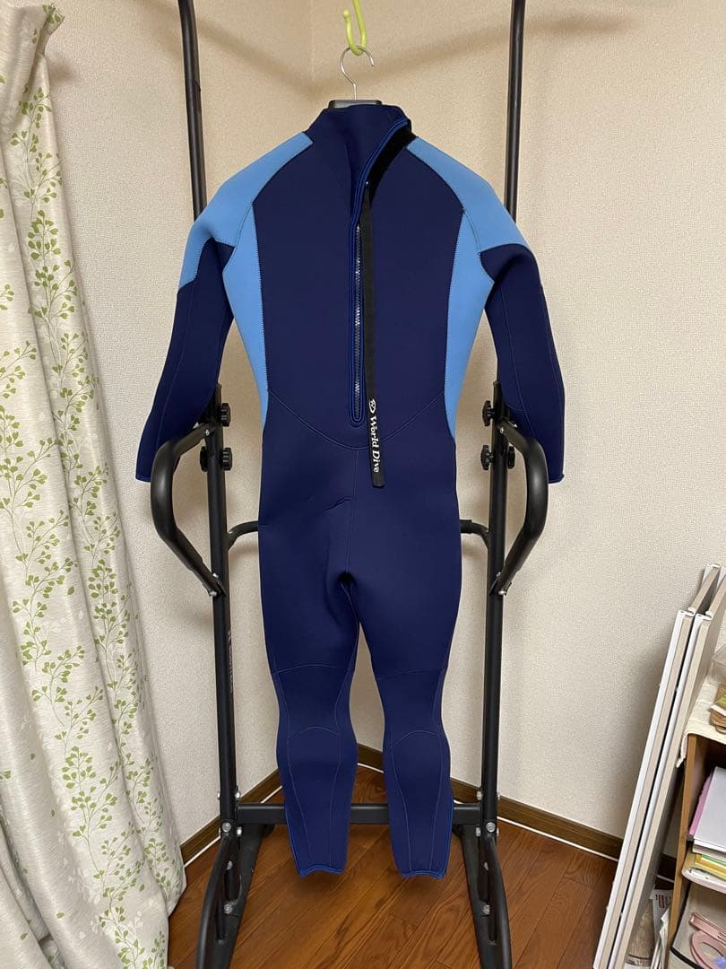 World Dive ウェットスーツ ネイビー　⭐︎軽器材も追加可能！