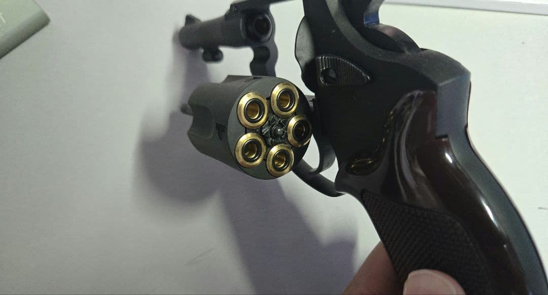 最終値下げ！マルシンガスガン　GBB ポリスリボルバー