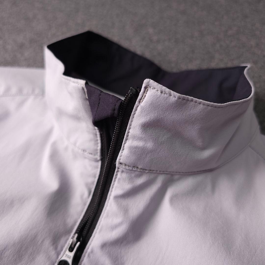 近年 トラヴィスマシュー 長袖ゴルフブルゾンジャケット ロゴネーム L ジップ