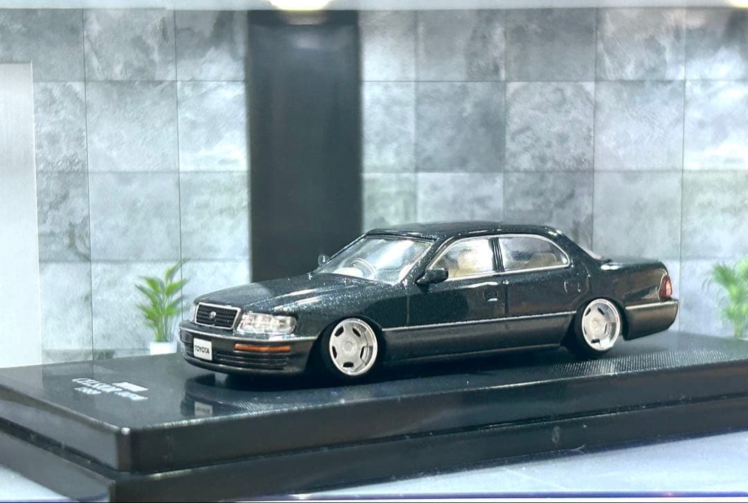1/64 日本の名車コレクション　トヨタ　セルシオ　改造　ミニカー　改