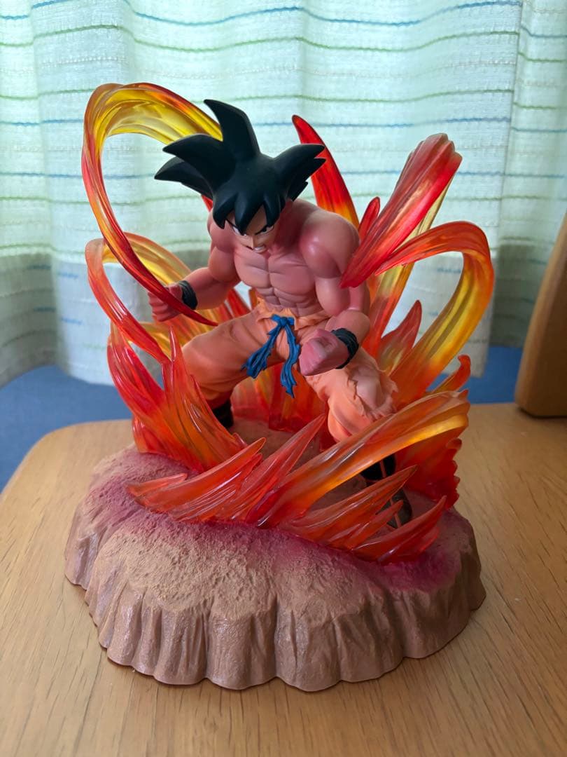 ドラゴンボール 孫悟空 フィギュア 炎エフェクト