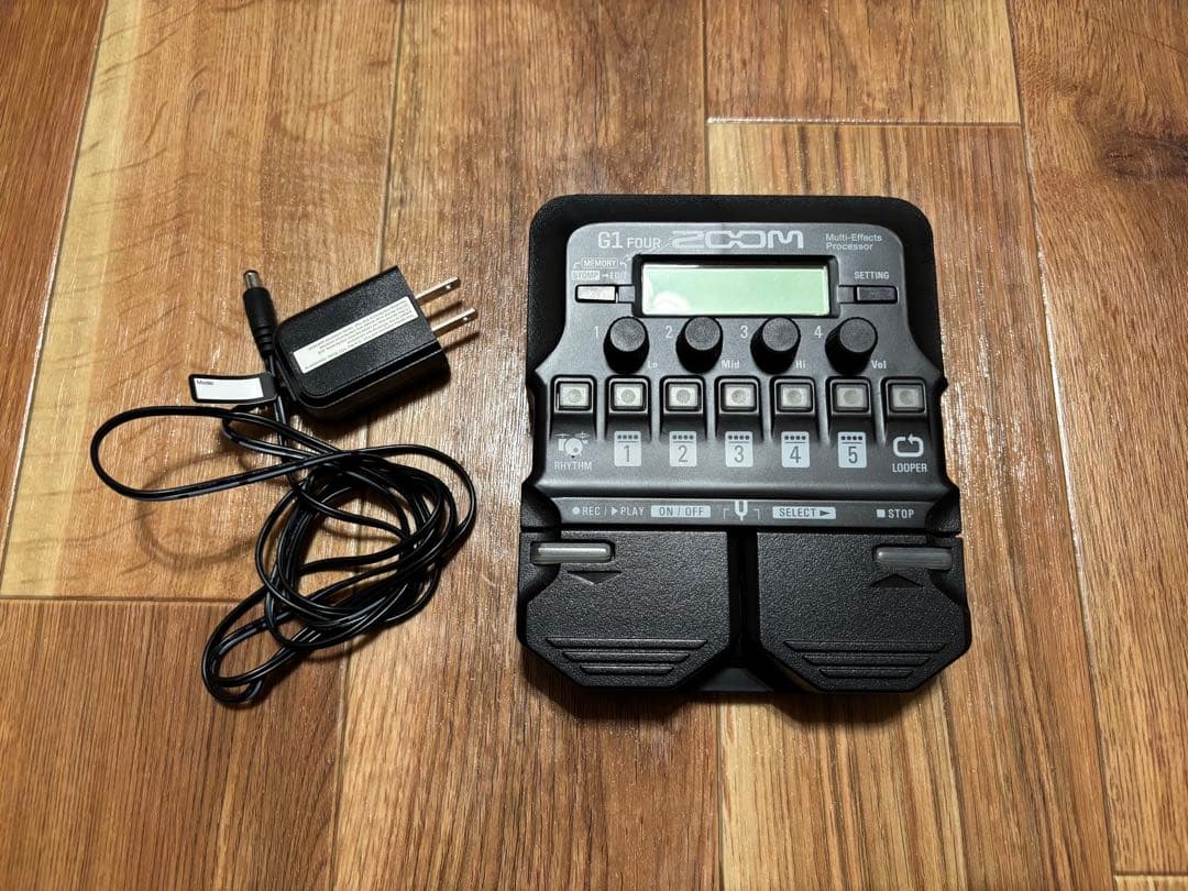 ZOOM G1X FOUR ギターエフェクター ACアダプター付