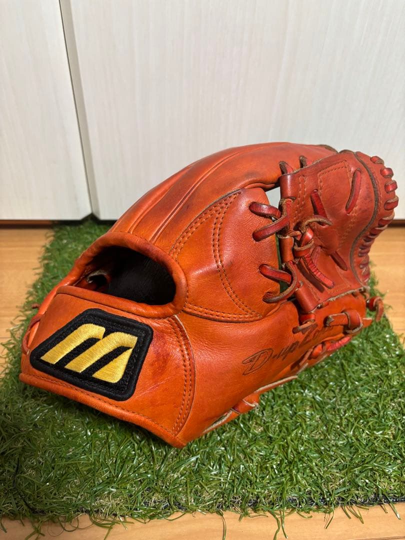 プロ支給品　実使用　日本製　ミズノプロ 内野手　Mマーク　ミズノ　ビックM