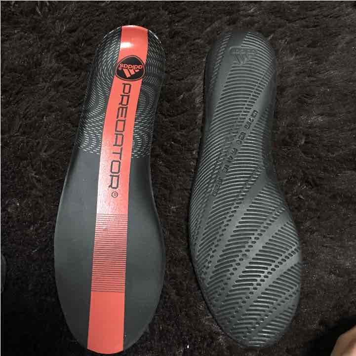 adidas プレデター取り替え式