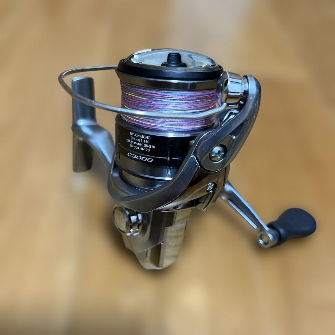 SHIMANO ナスキー スピニングリール