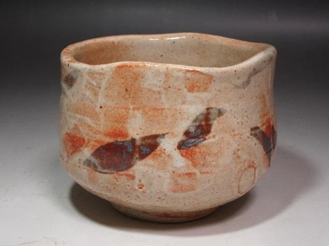 ☆　加藤唐九郎　志野茶碗　「松雪」　温もりを感じる一品です☆y548