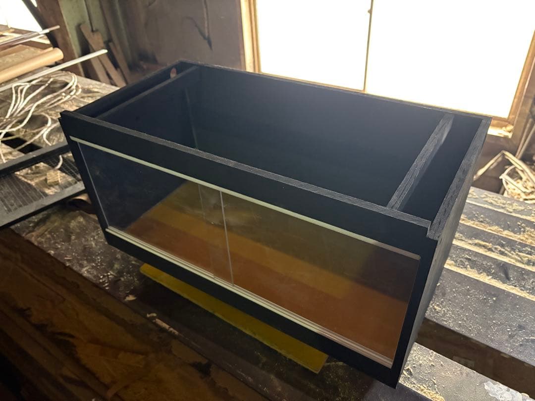 爬虫類ケージ　60×30×30 カラーケージ　色変更可　ペット　爬虫類　ケージ