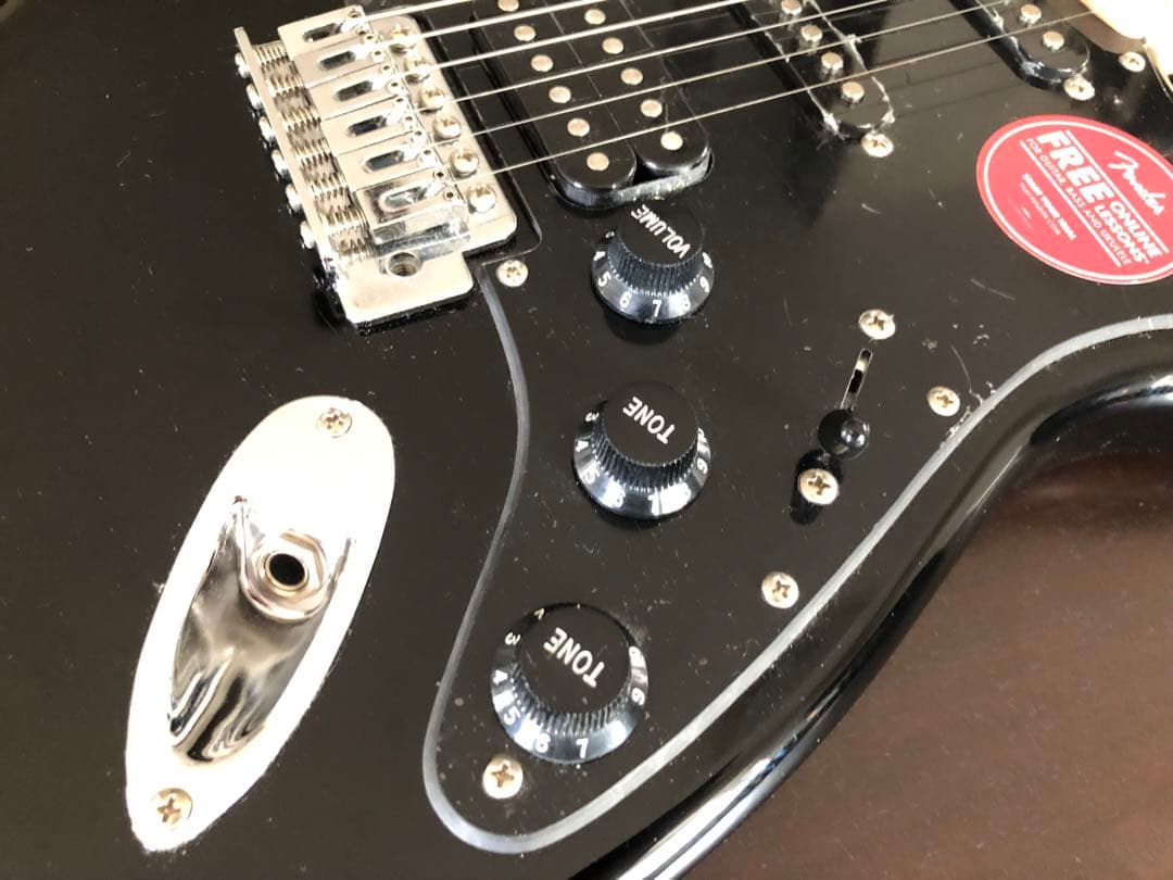 Squier ブラック エレキギター 本体