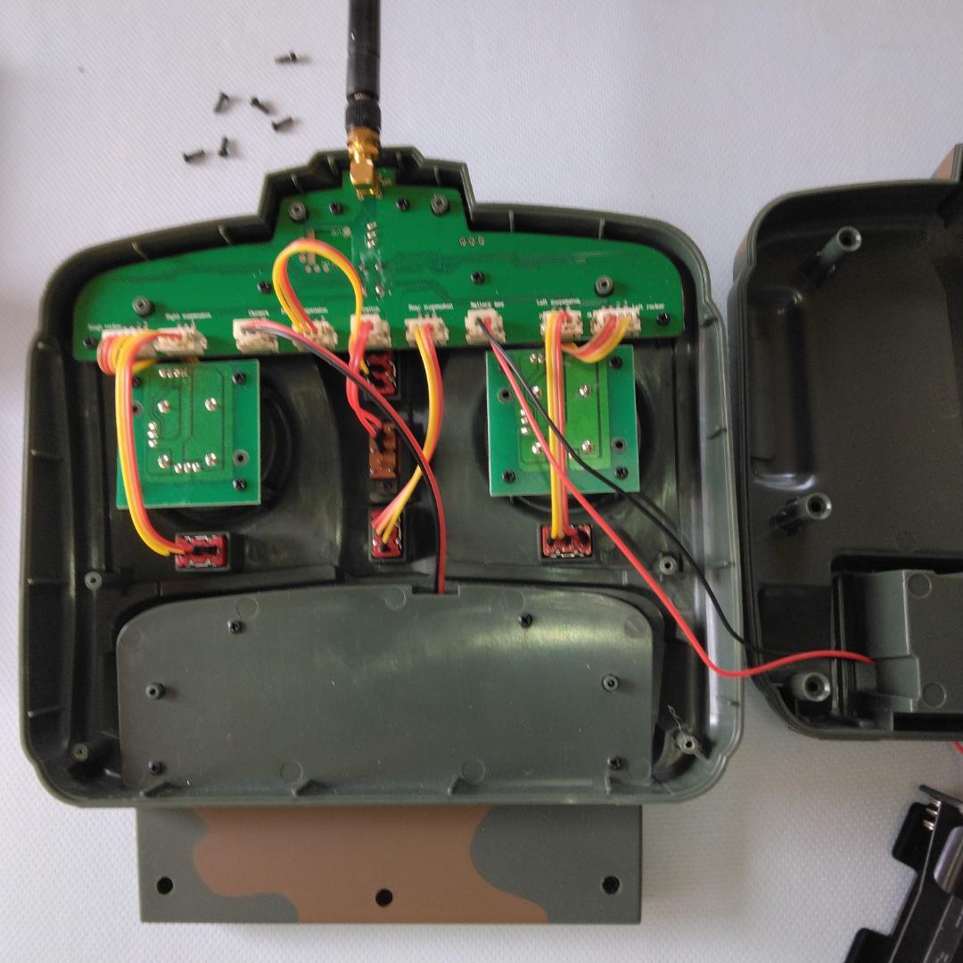 J☆K 商品！hachette製1/16十式戦車完成品美品