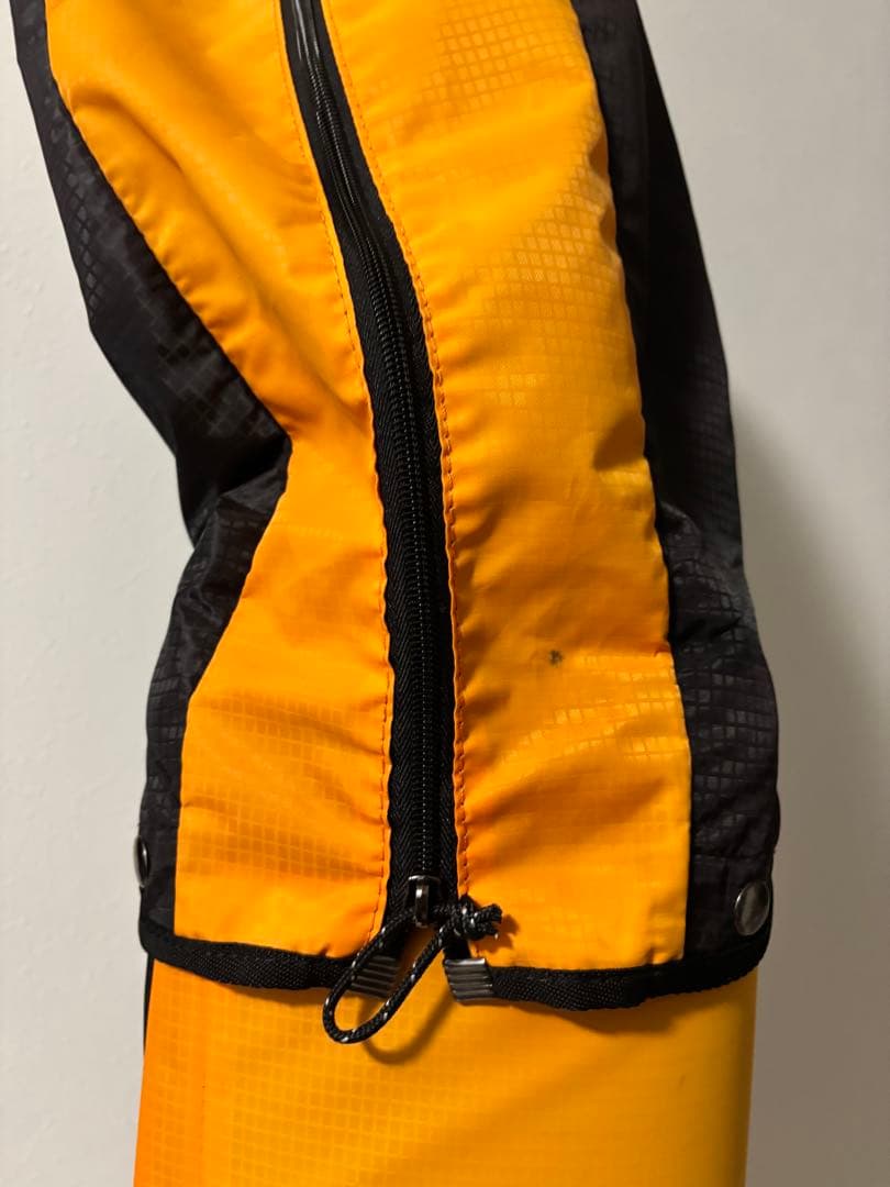 テーラーメイド Taylor made 7型キャディバッグ スリム 軽量