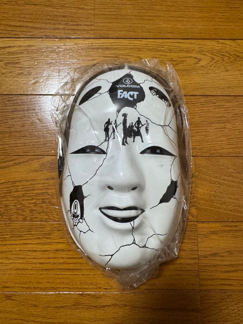 VOLCOM FACT マスク