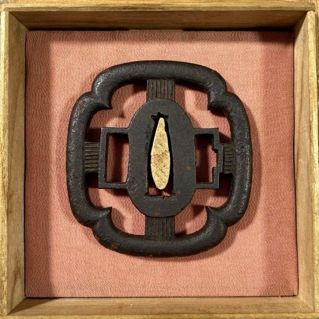 B-80 鍔　武具　刀装具　骨董品　時代物　日本　美術品　工芸品