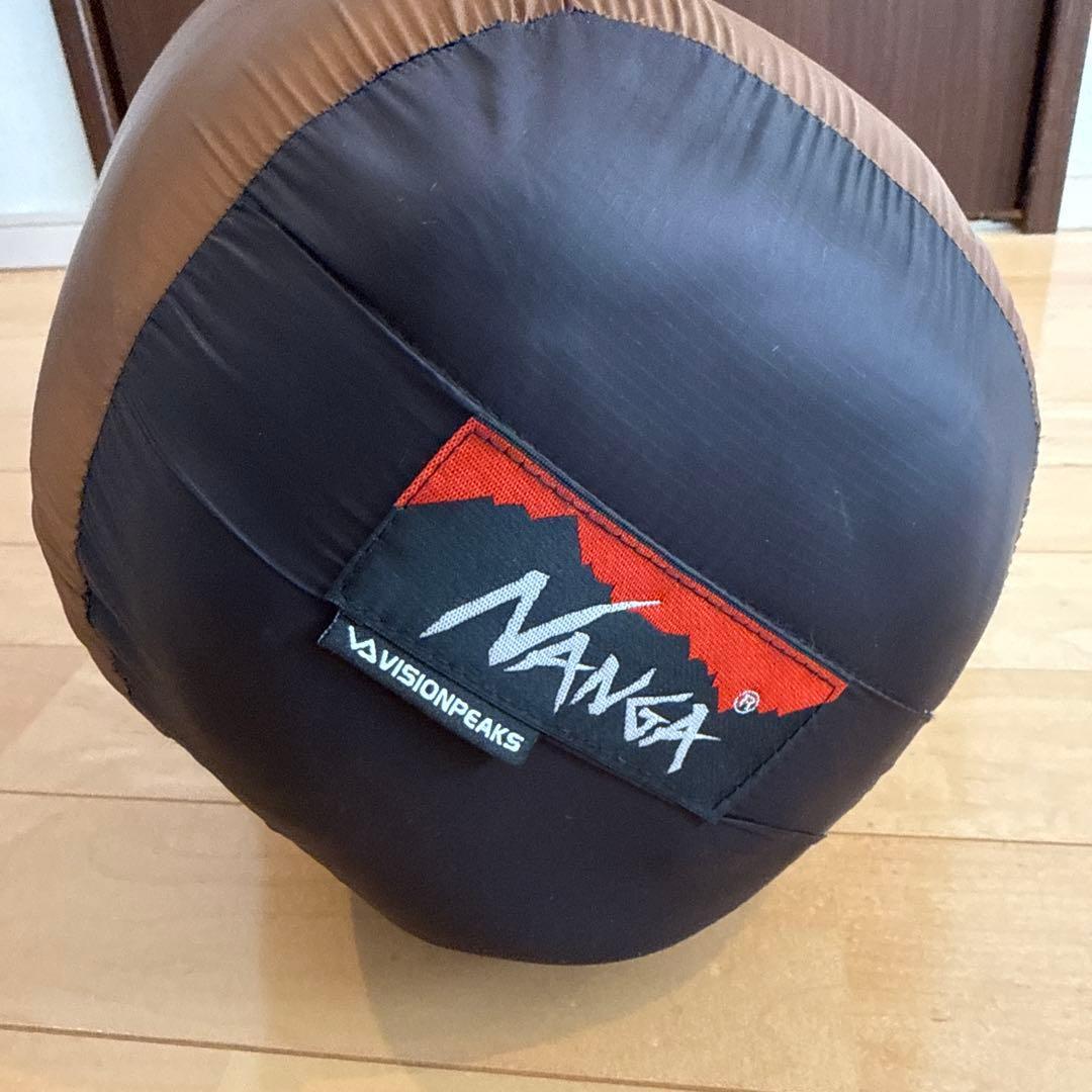 NANGA VISION PEAKS 寝袋