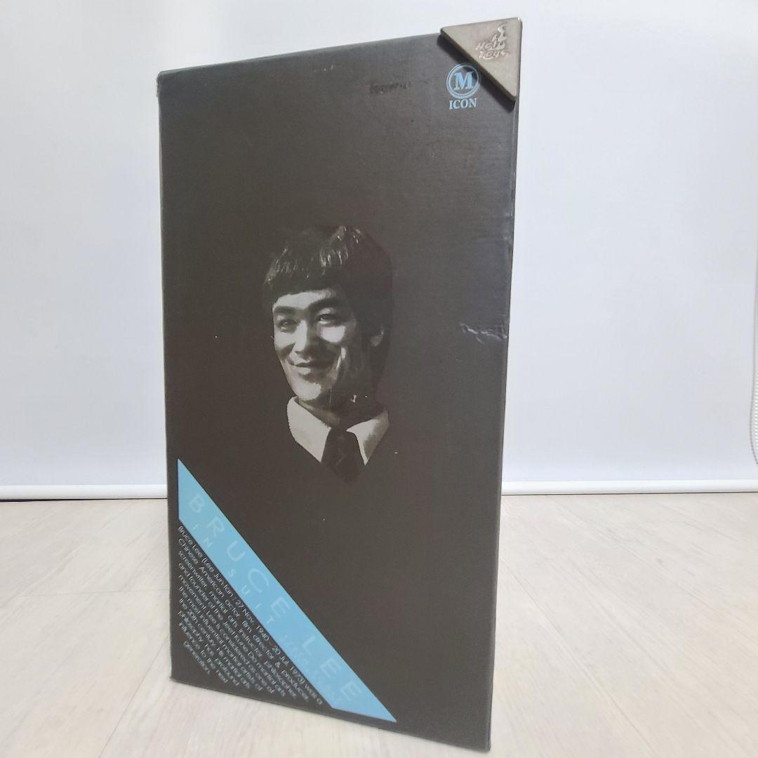 HOTTOYS　ホットトイズ　ブルース・リー スーツ　Ｖｅｒ．1/6　フィギュア