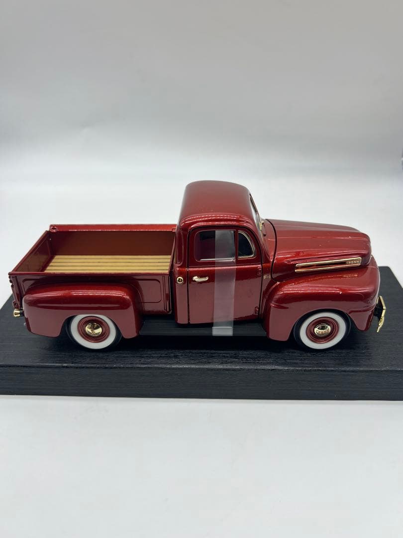 No106ミニカー1/18 50th FORD 1948 F-1 PICK UP