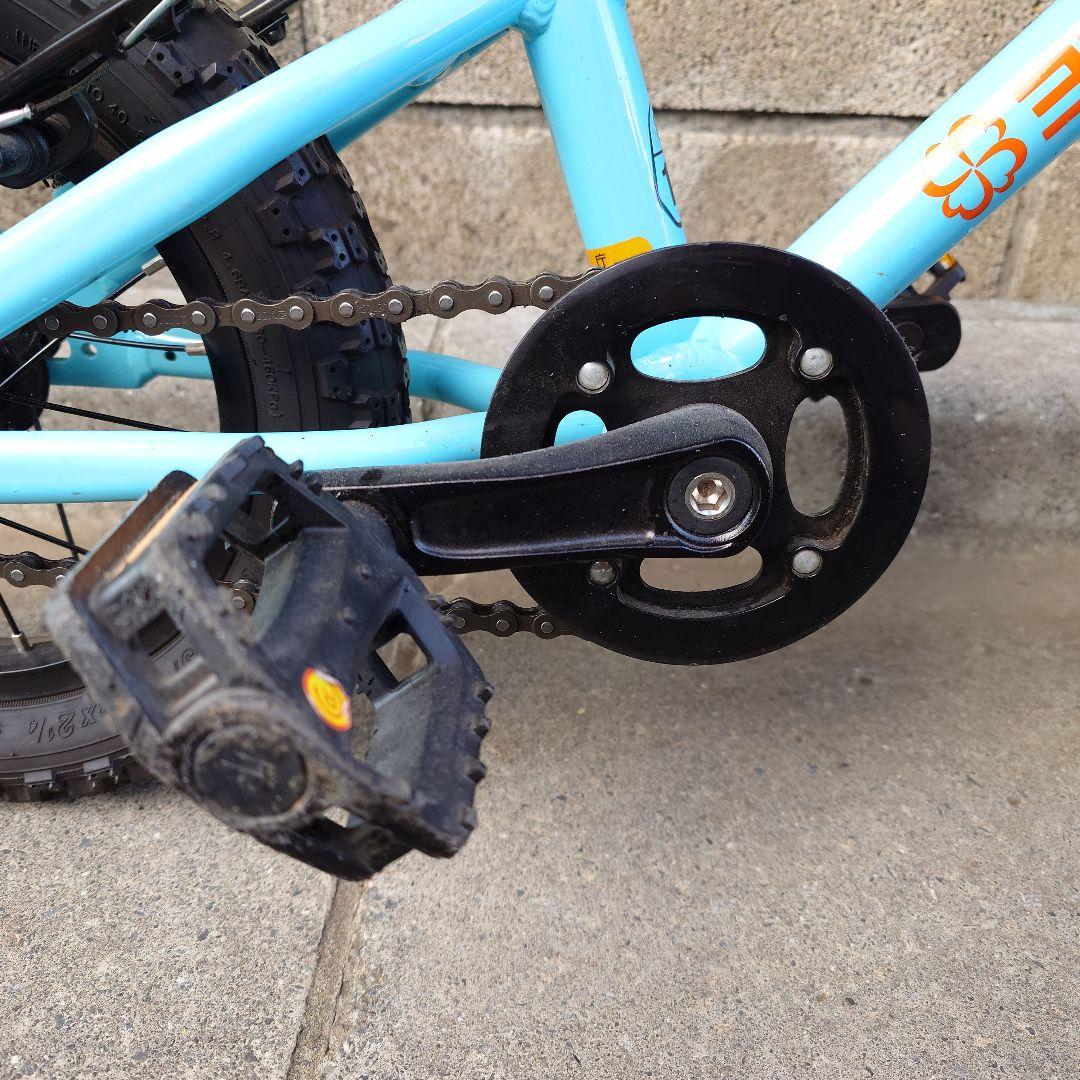 【手渡し　東京都】ヨツバサイクル　12インチ　ブルー