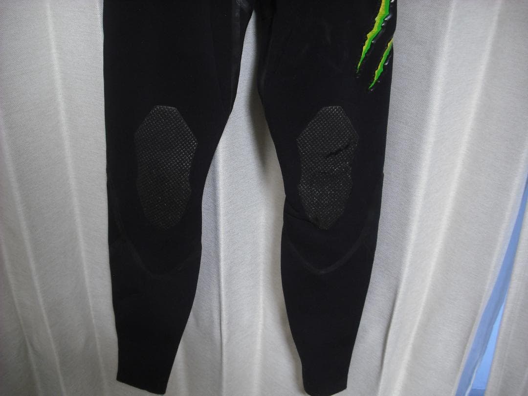 シーガルウエットスーツ　モンスターエナジー by BUELL　ML