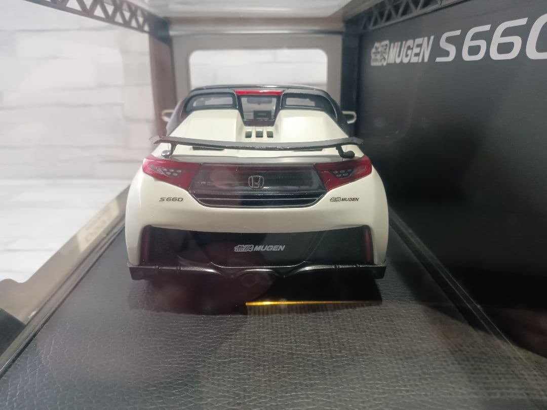 1/18 ホンダ　S660 無限　オフィシャル　ミニカー　ホワイトパール