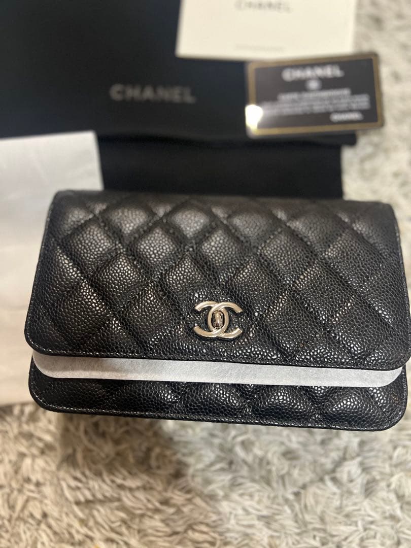 CHANEL シャネル　ノベルティ　ショルダーバッグ　チェーンウォレット　黒