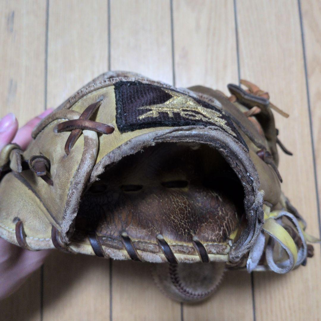 アトムズ　硬式内野手用グローブ