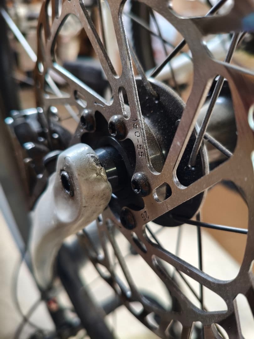 TREK　EmondaALR5 2019　フレームとコンポーネント