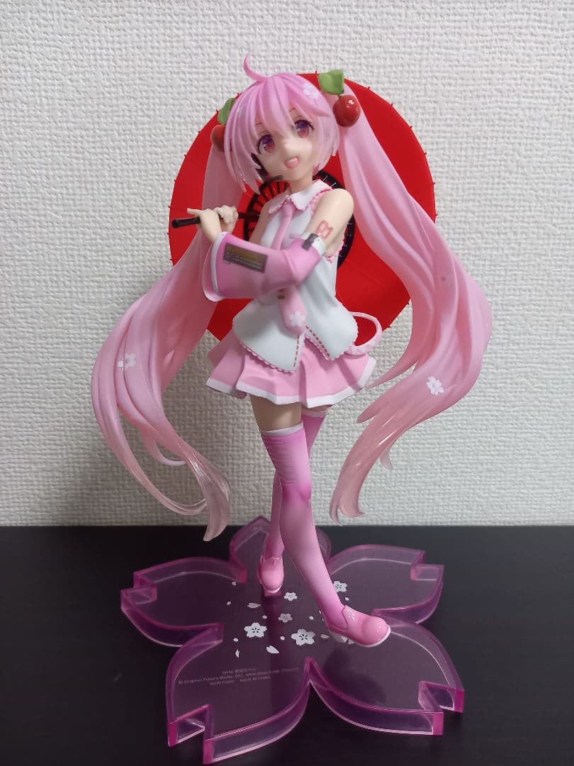 桜ミクフィギュア3体セット