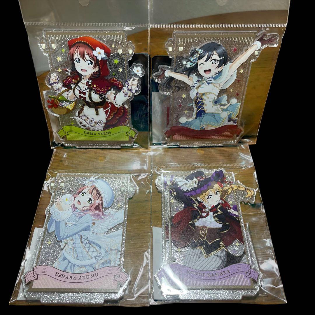 ❤️新品❤️ きらりんアクリルスタンド 12個セット + ペンライト