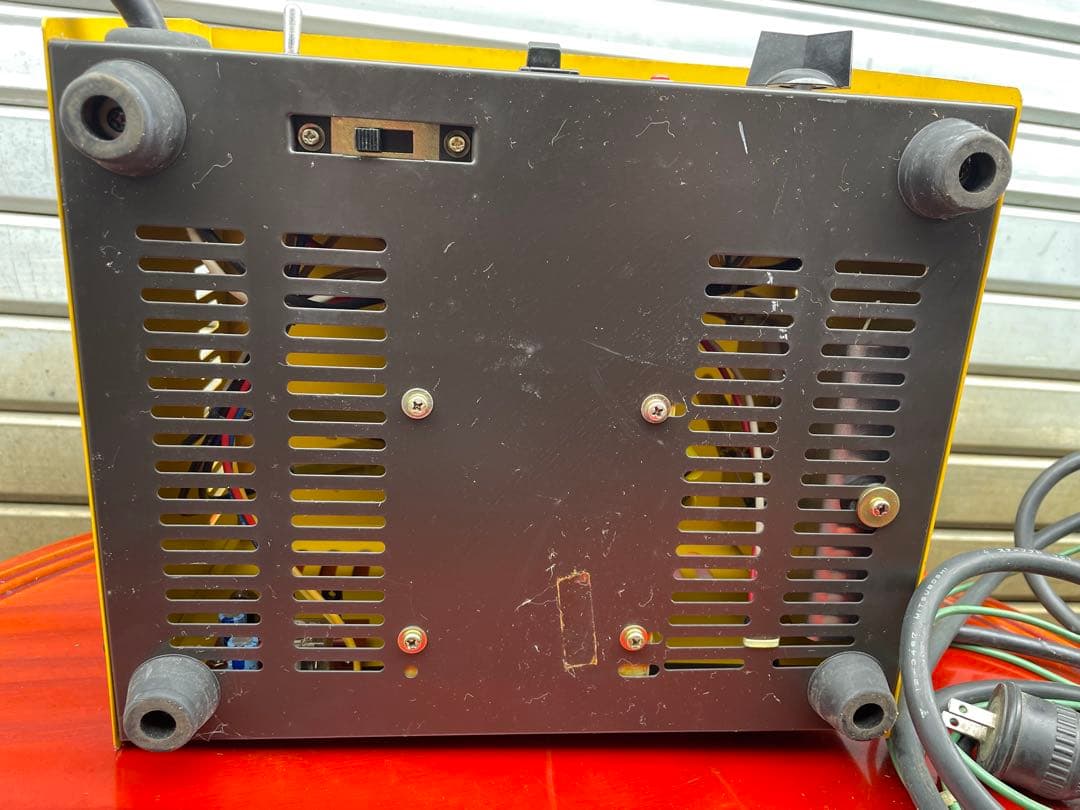 GS バッテリーチャージャー SG-12-15C