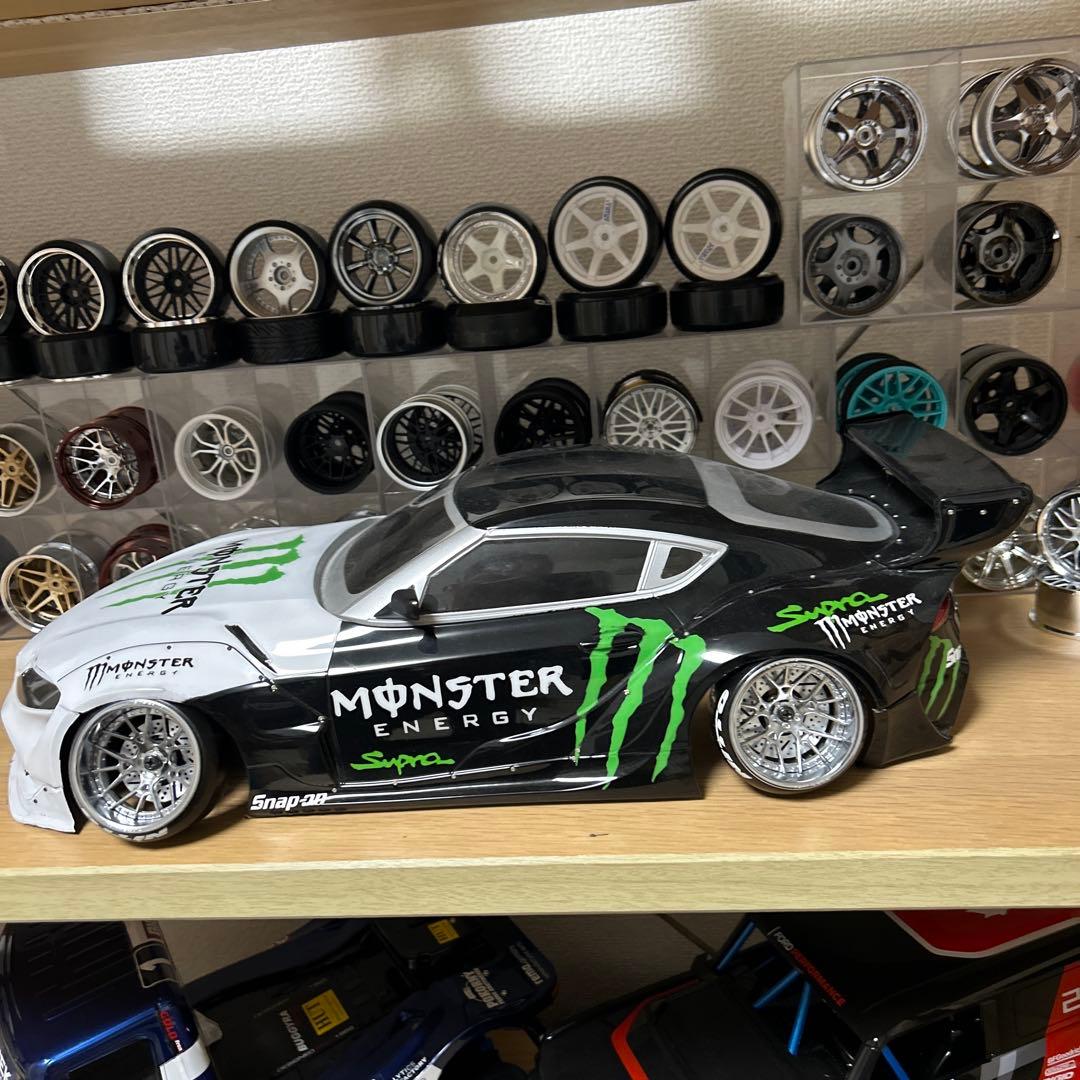 アディクションGRスープラボディモンスターエナジー仕様！！