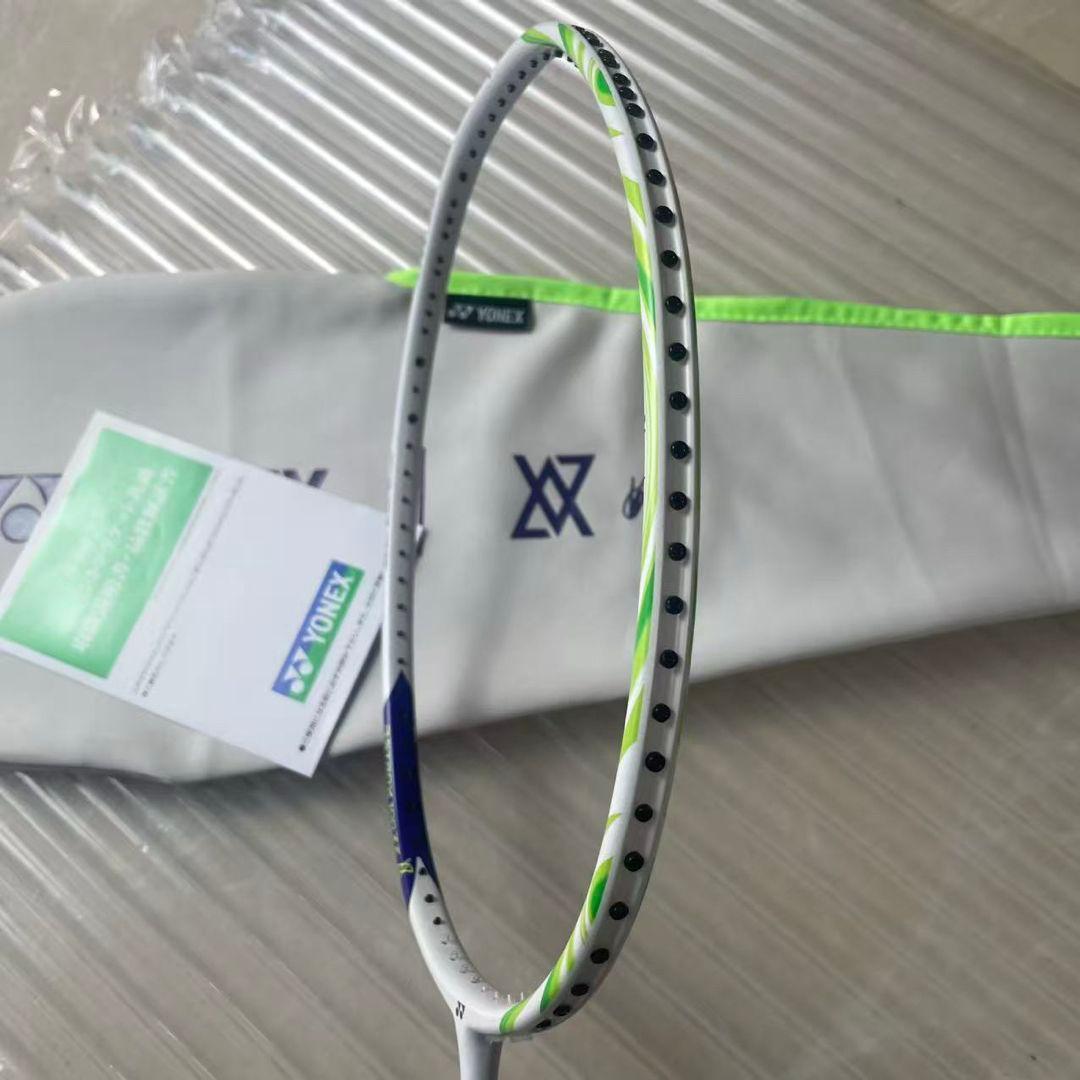 YONEX AX100ZZ VA 4U5 バドミントンラケット