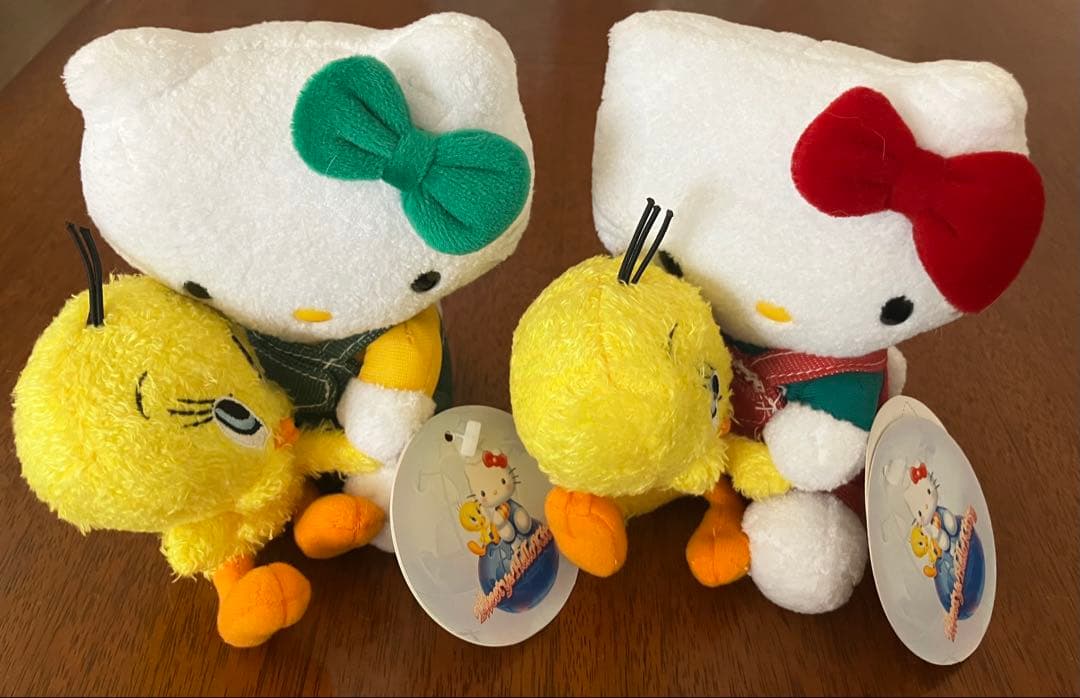 希少 トゥイーティー＆ハローキティコラボ 激レアぬいぐるみ2点セット サンリオ