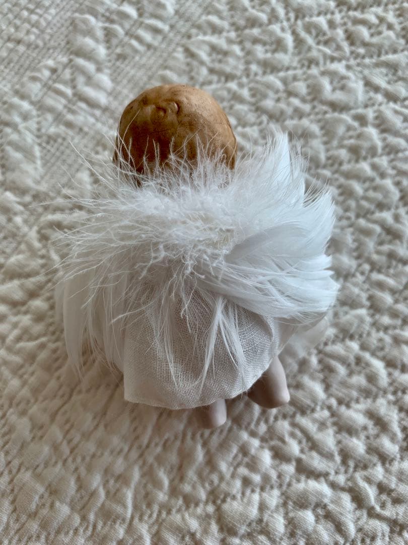 フランスビンテージ/アンティークパニエ＆スノーベビー＆Hertwigビスクドール