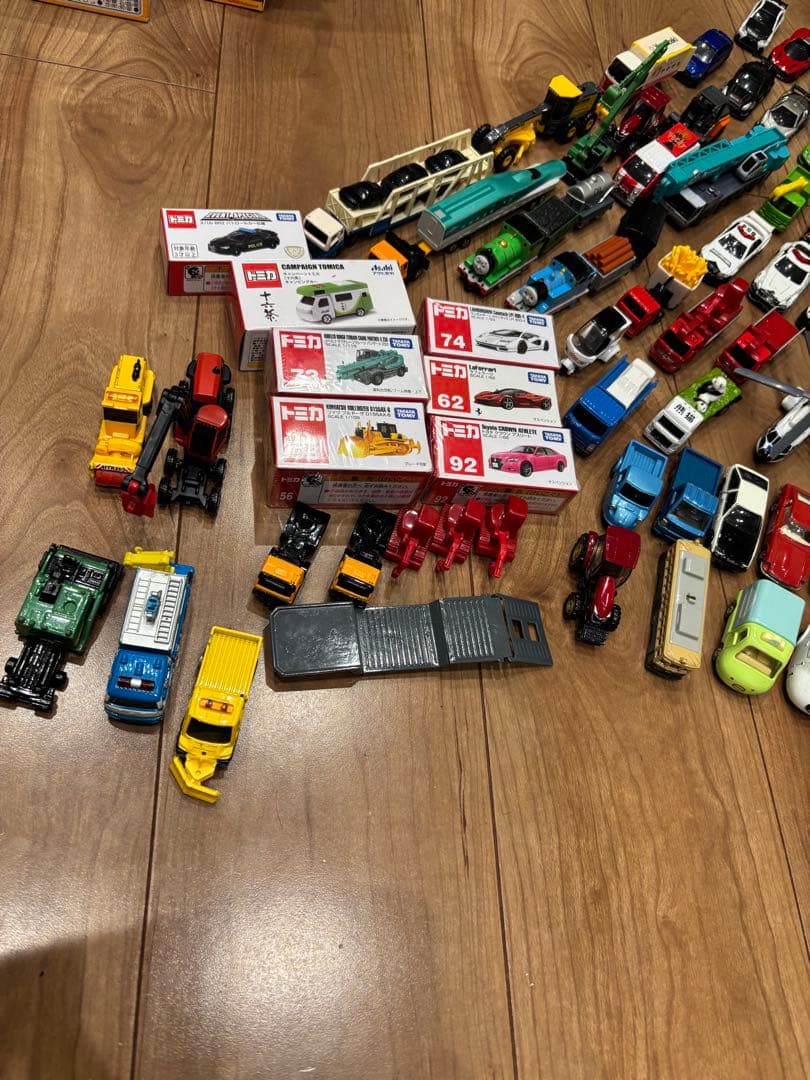 ミニカー 約150台セット モデル番号付き