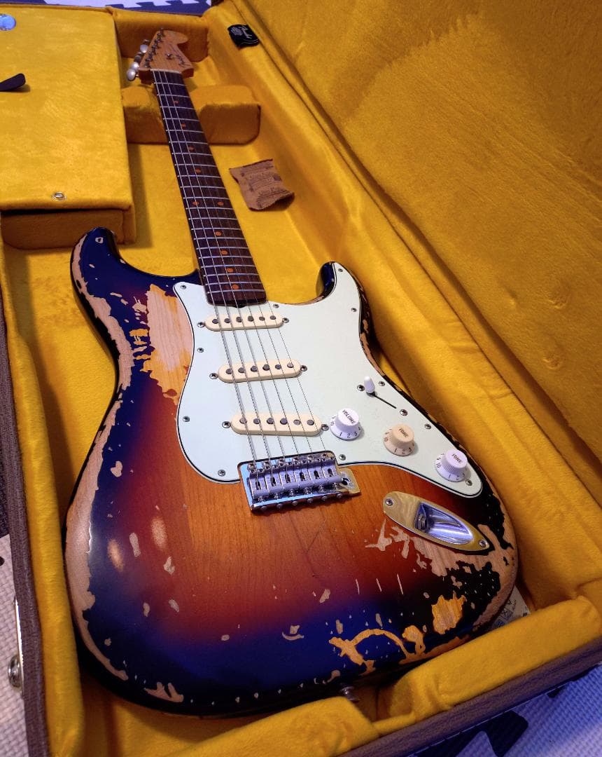 ギター Fender Mike McCready Stratocaster