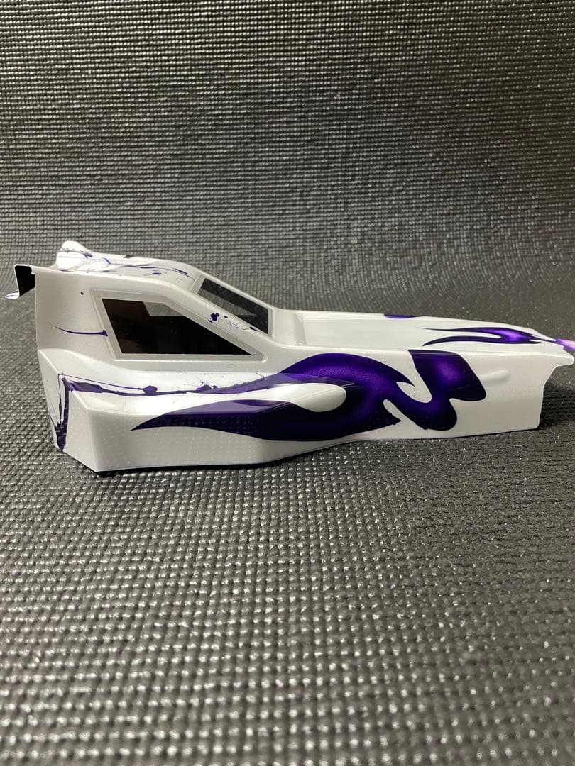 Gフォース　ジェノバ塗装済みボディ