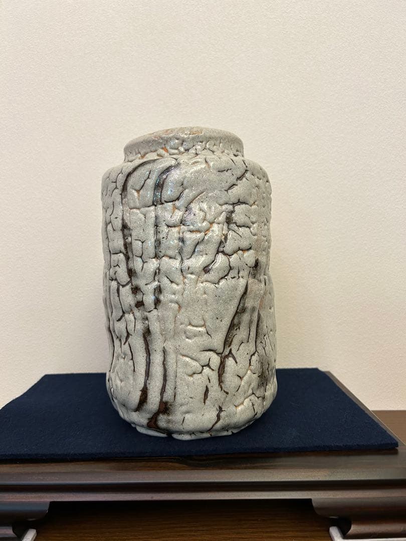 清水卯一作　蓬萊鉄斎波紋　壺