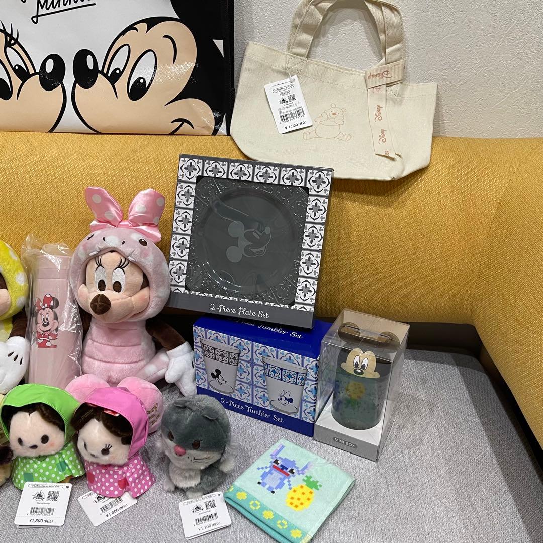 G★ディズニーストア★ラッキーバッグ★19点まとめ売り★ぬいぐるみ★ボストン