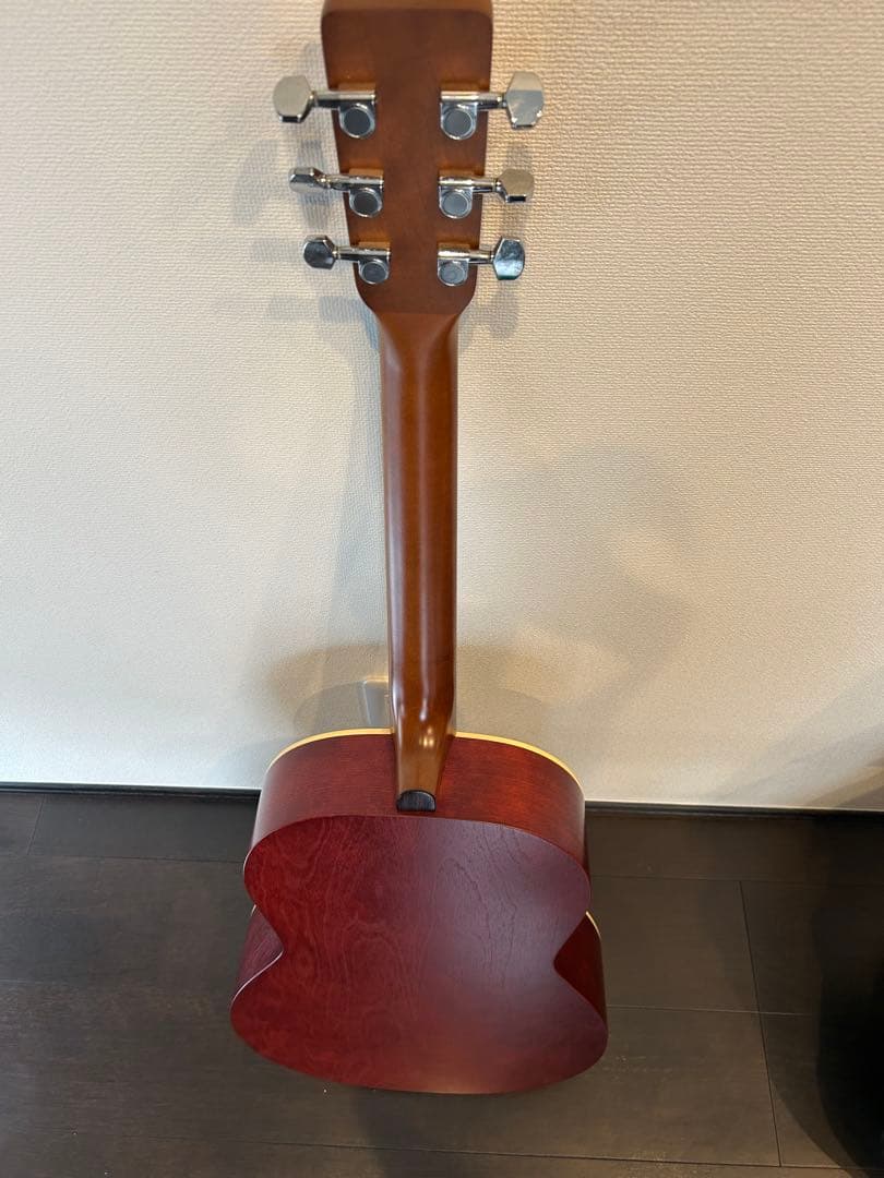 超美品 Art&Lutherie Folk Spruce Burgundy