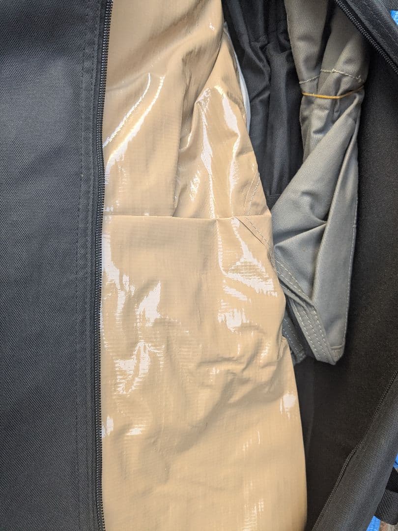 コディアックキャンバス　4人用　カバートップ付