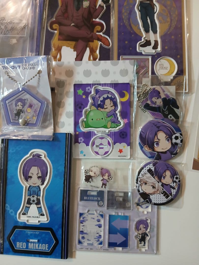 ブルーロック　グッズ　アクリルスタンド　御影玲王　20点まとめ売り