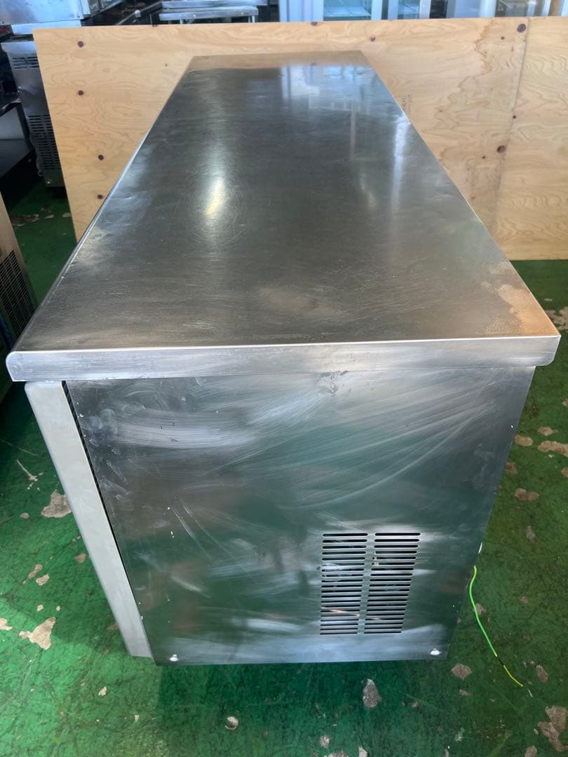 2012年ホシザキテーブル形冷凍冷蔵庫 1800x600x800