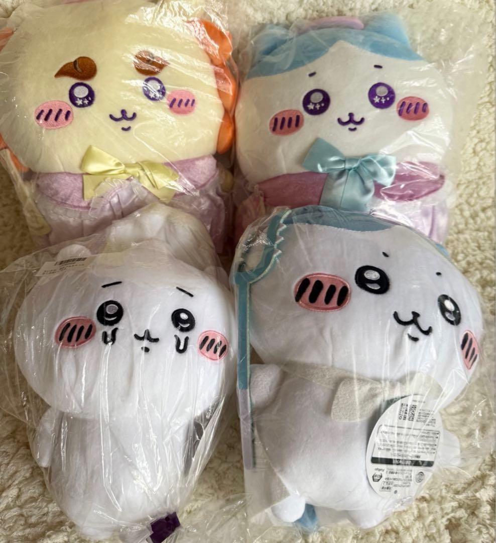 ちいかわ　大量　グッズ　ぬいぐるみ　収納　クッション　まとめ売り　新品
